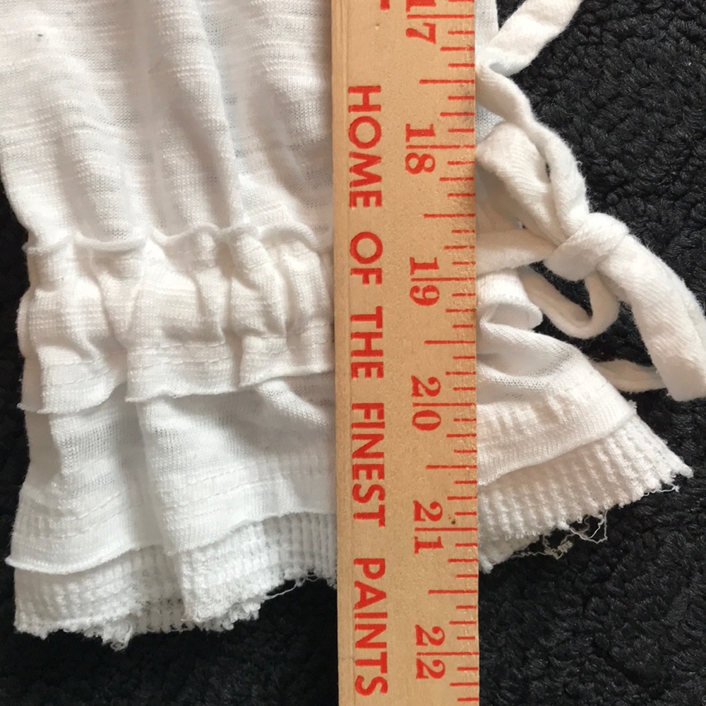 Free People long sleeve crop top cinch ruffle wrist & bottom - Picture 12 of 15